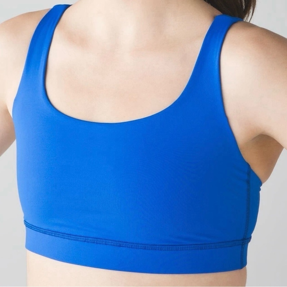 Lululemon Sports Bra Size 10 Purple Blue Med Support Removable Cups Criss Cross
